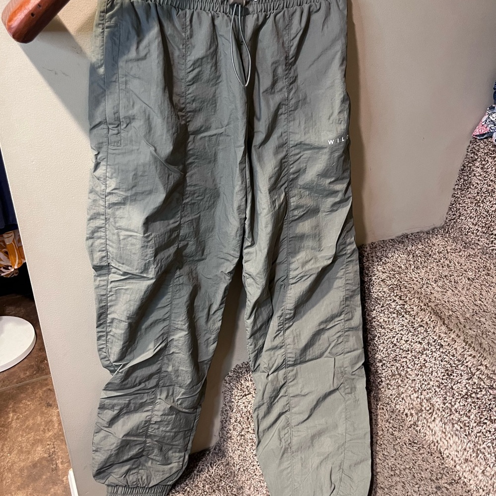 Green Joggers with Relaxed Fit and Lightweight Fabric